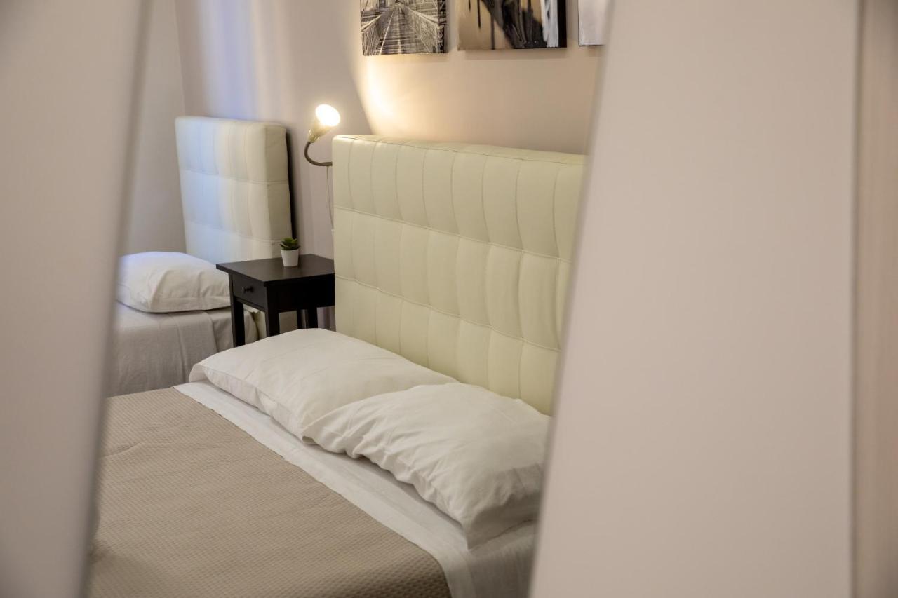 B&B Zio Luciano Avola Exteriör bild